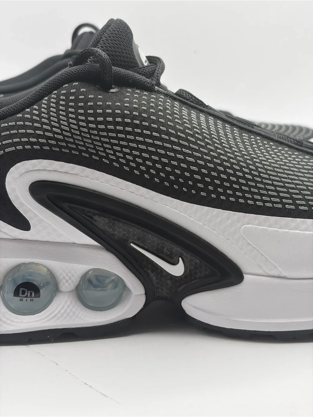 Nike Air Max Dn DV3337-001 Black White Size 13 New Running Shoe